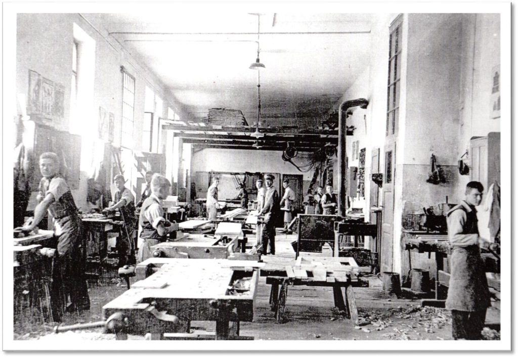 Tischlereiwerkstatt in der Erziehungsanstalt vor 1926